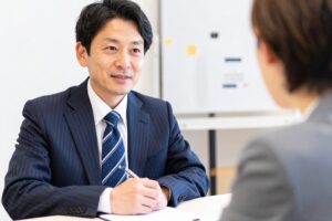 「上司からの嬉しい声かけ」と「ラインによるケア」